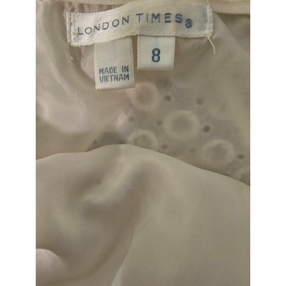 London Times White Eyelet Halter Dress with Belt and Pockets Fully Lined Size 8 - Picture 6 of 6